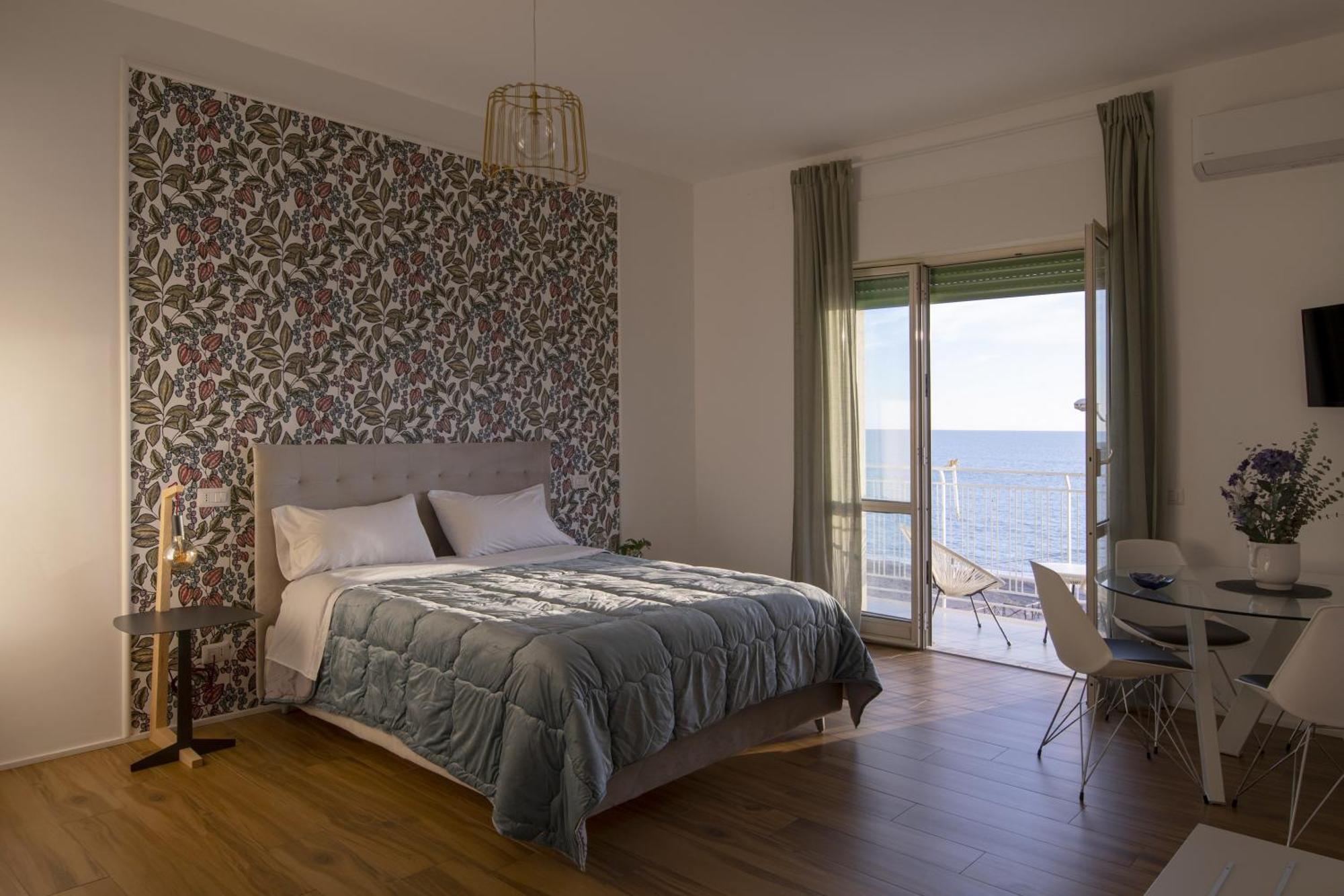 Studio Apartment with Sea View