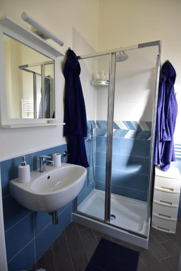 Large Double or Twin Room,950465194:JPEG