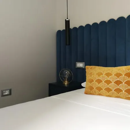 Luciani 33 Luxury Rooms-2