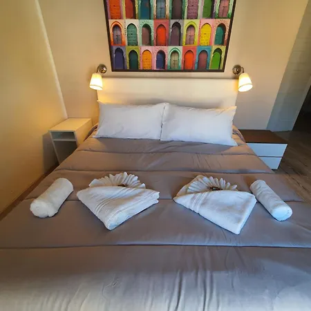 4Rooms Guest House Free Wi-Fi-2