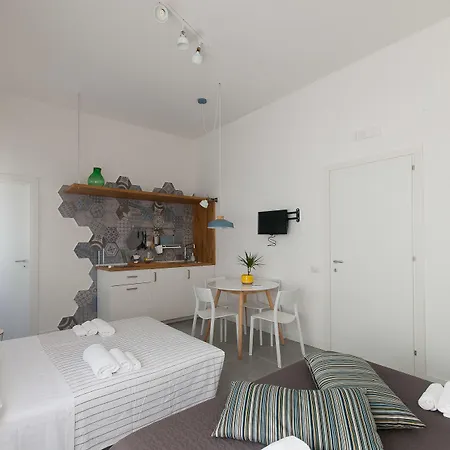 Capofortuna B&B Salerno Centro-2