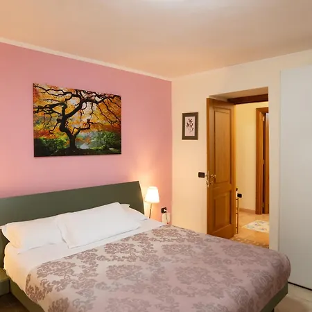 Vittoria Guest House Salerno-3
