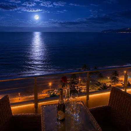 Cielo Stellato-B&B Suites On Rooftop & Seaview-3