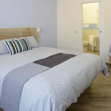 Fronte Del Porto Guesthouse-3